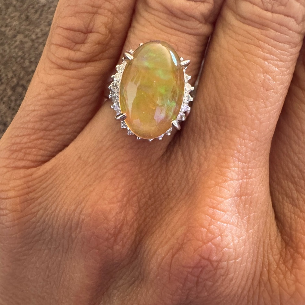 Elegant Platinum 4.5ct Fire Opal & 0.52ct Diamond Ring – Pt900 – US Size 5 3/8